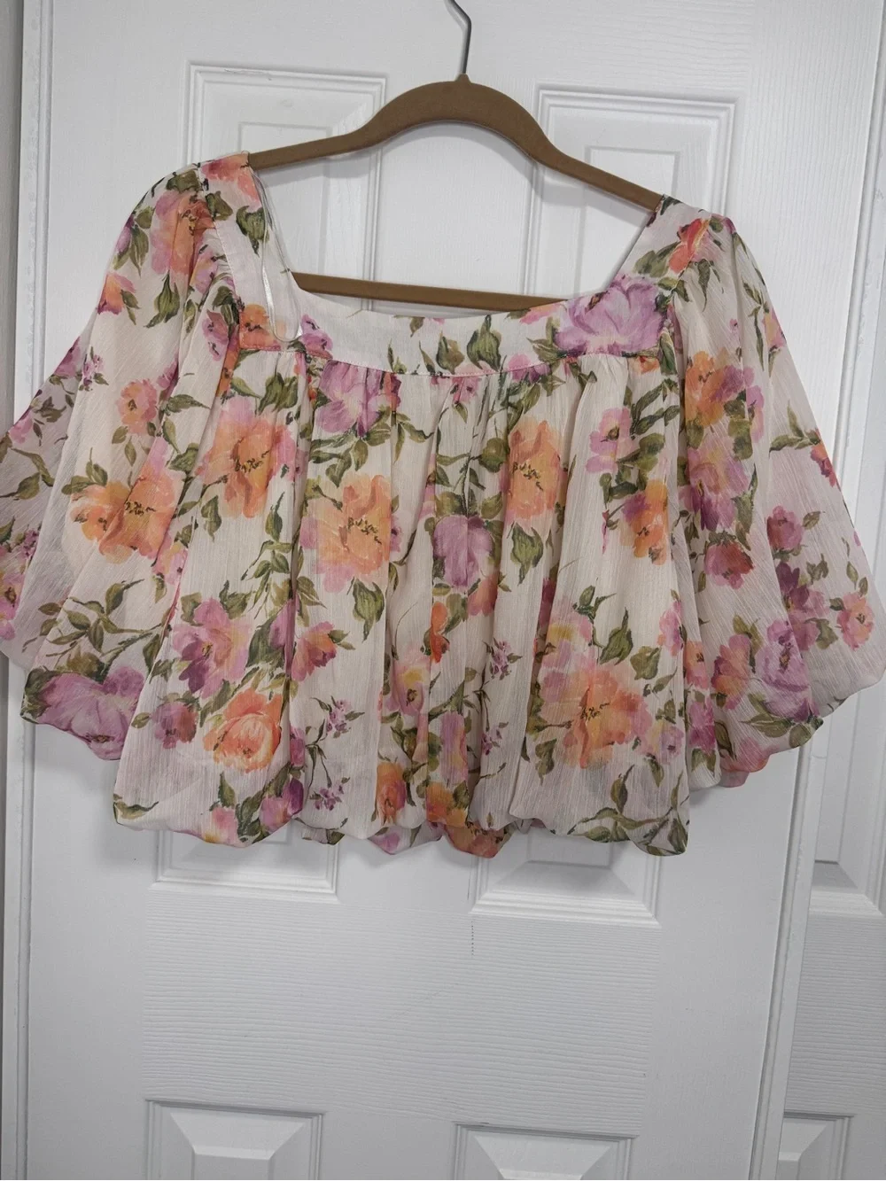 Anthropologie Cream Floral Puff-Sleeve Peasant Top with Pink & Peach Flowers